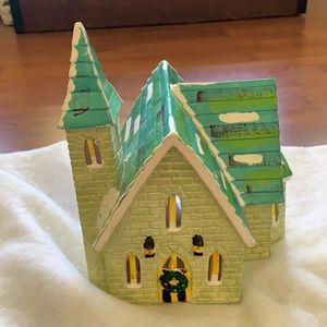 Dept 56 Snow Village New Stone Church. Great Condition.